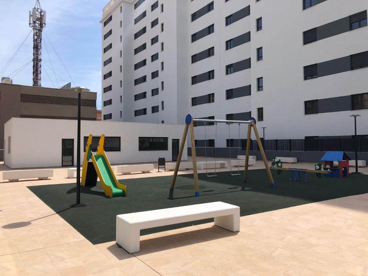 Apartamento Nuevo Junto Al Mar Con Plaza De Garaje!! Perfecto Para Familias Playa de Gandia Exterior photo